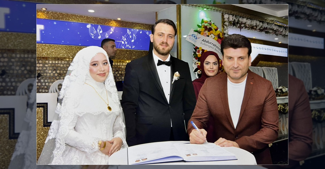 Büşra Katı ve Ziya Arslan çiftinin nikah töreni yapıldı. Törende