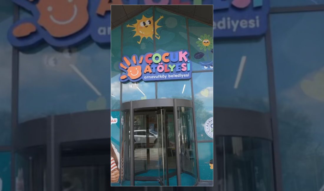 Arnavutköy Belediyesi tarafından Hadımköy Çocuk Atölyesi'nde düzenlenen etkinlikte minikler turşu