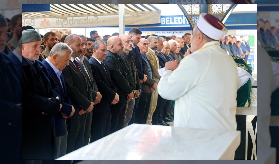 Sultanbeyli'de AK Parti İlçe Teşkilatı kurucularından Mustafa Eroğlu'nun eşi Şaduman