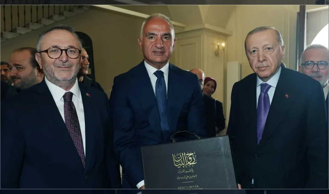 Osmanlı alimi İsmail Hakkı Bursevi'nin 23 yılda tamamladığı 16 defterlik