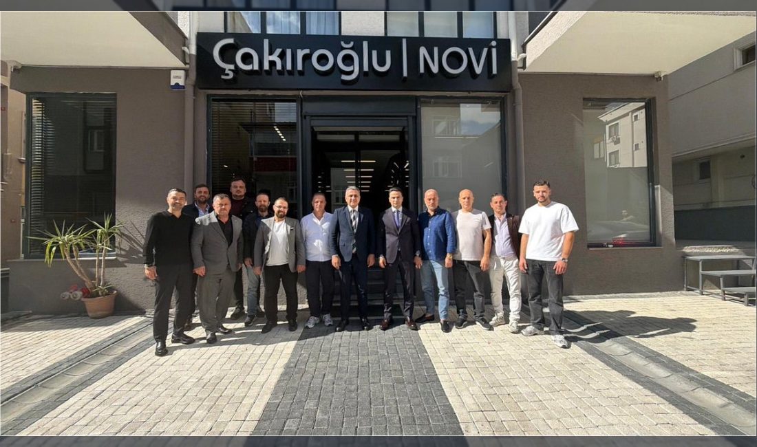 Küçükçekmece Kaymakamı Mustafa Anteplioğlu ve ilçe protokolü, Çakıroğlu Novi İnşaat