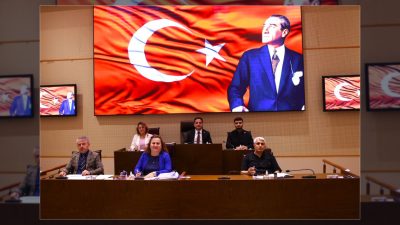 Çekmeköy Belediyesi Ekim ayı meclis toplantısının ilk birleşimi belediye meclis