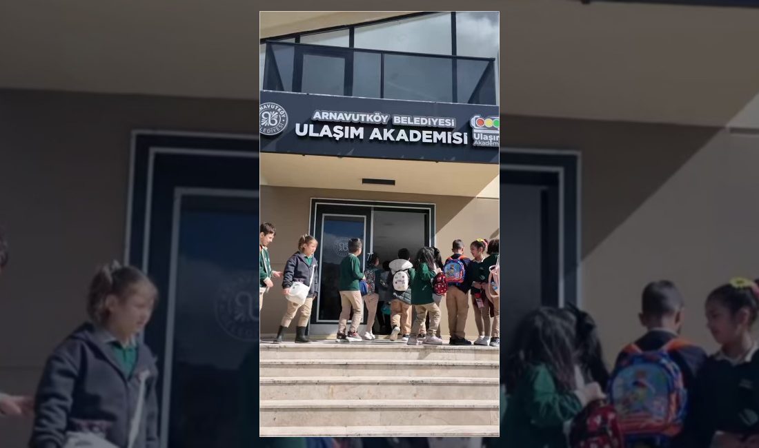 Arnavutköy Belediyesi ve Arnavutköy İlkokulu iş birliğiyle çocuklara erken yaşta