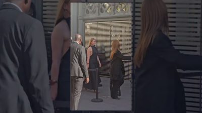 Succession dizisiyle geniş bir hayran kitlesine ulaşan başarılı oyuncu Sarah