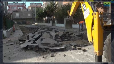 Büyükçekmece Belediyesi, Tepecik Hürriyet Mahallesi'nde zamanla bozulan sokaklarda asfalt yama