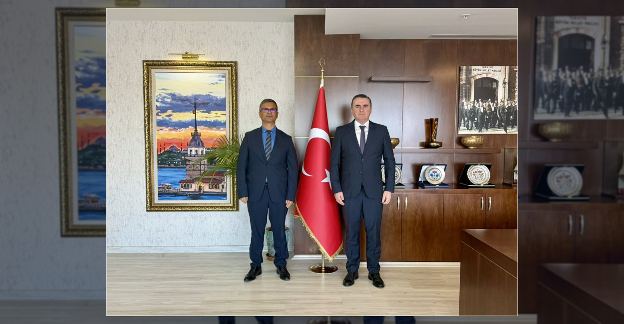 Tuzla Bölge Liman Başkanı Ahmet Porsuk, Pendik Kaymakamı Mehmet Yıldız'ı