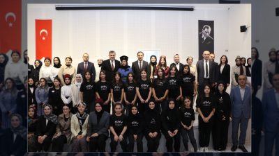 İstanbul'un düşman işgalinden kurtuluşunun 103. yıl dönümü, Sancaktepe'deki bir okulda