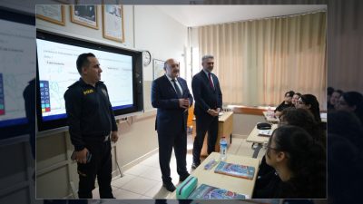 Kartal Kaymakamı Edip Çakıcı, Fatin Rüştü Zorlu Anadolu Lisesi'ni ziyaret