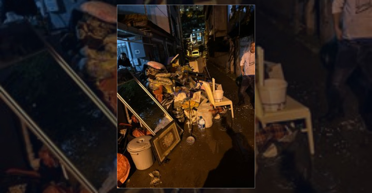 Ev Eşyaları ve Parkeler Zarar Gördü: Vatandaştan Yardım Talebi