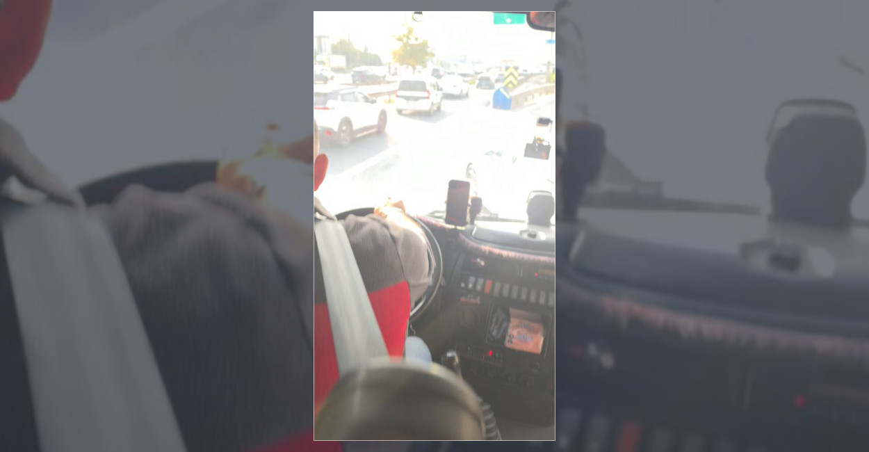 Servis Aracını Yolundan Çevirip Tehdit Ettiler