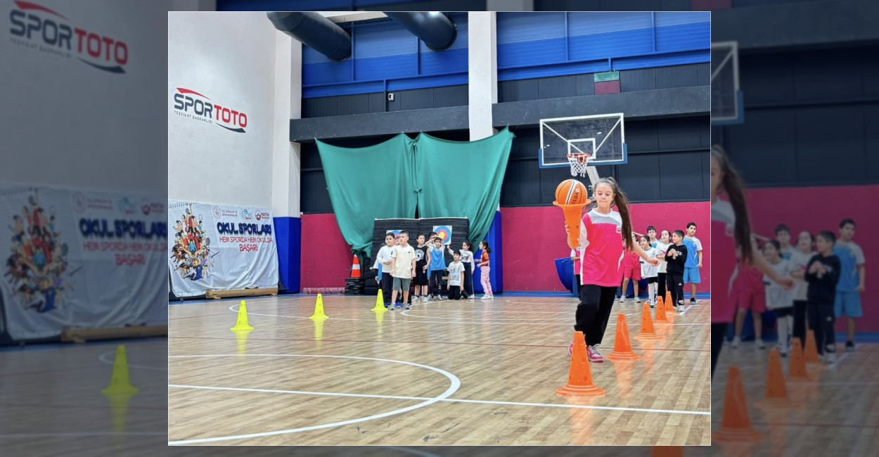 Fatih Belediyesi Kış Spor Okulları Eğitimleri Sürüyor