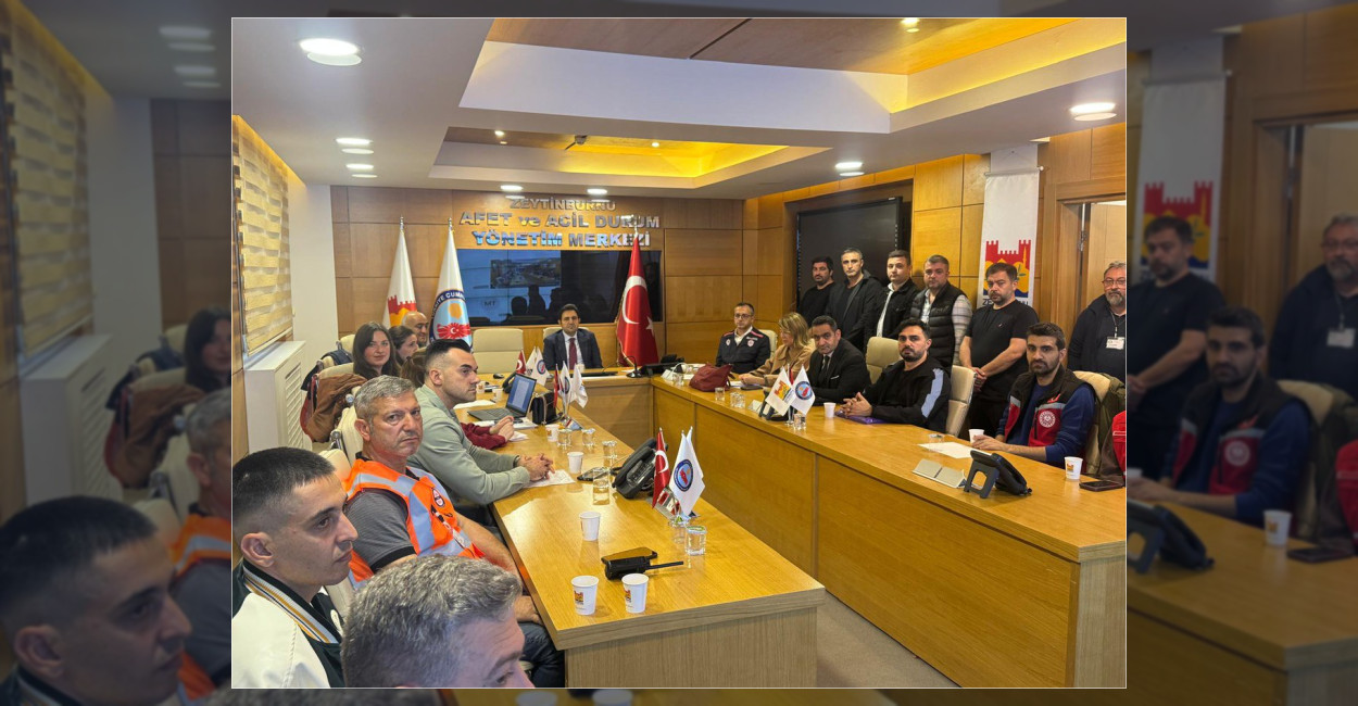 Dr. Adem Uslu Afet Çalışma Grubu ile Bir Araya Geldi