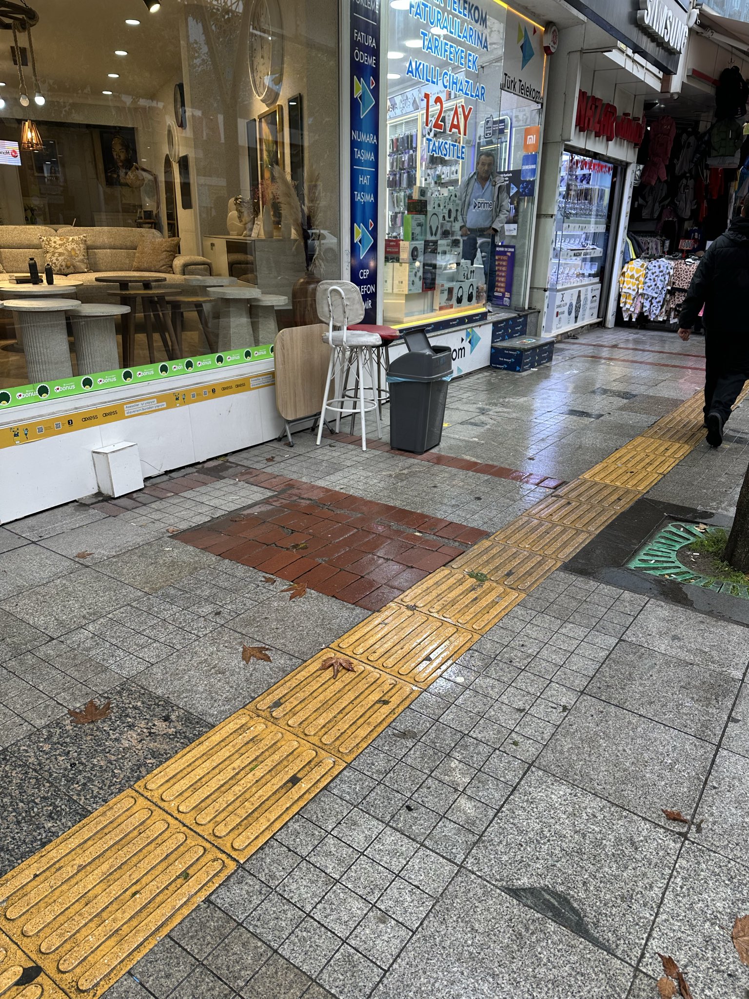 Pendik'te İş Yerini Gider Patlaması Bastı