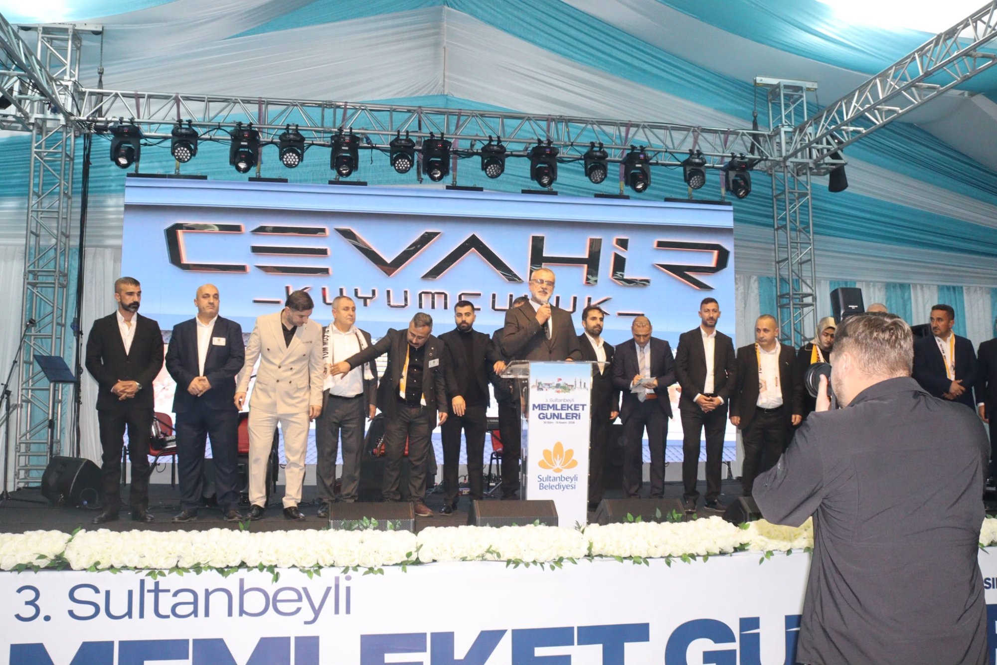 Sultanbeyli'de Muş Kültür Gecesi Düzenlendi