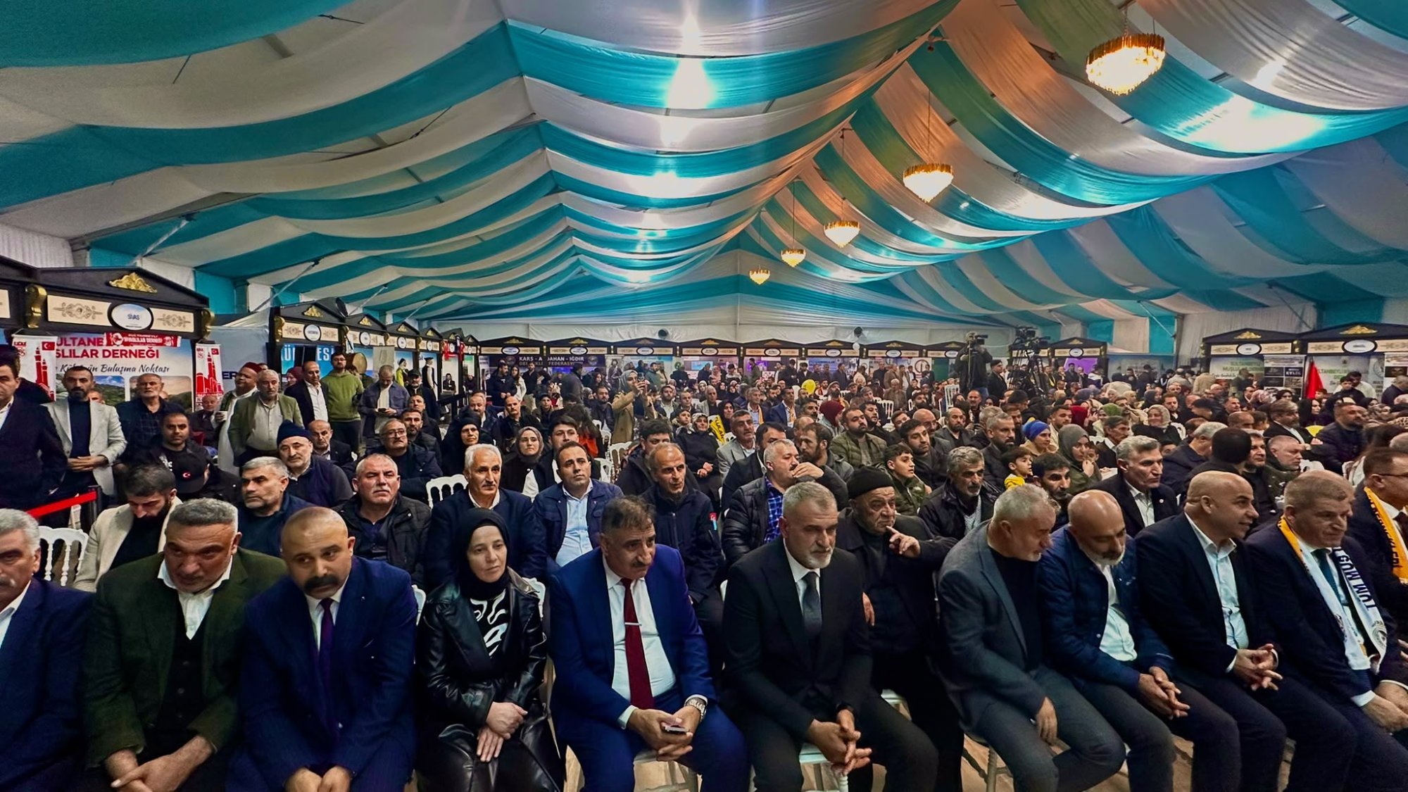 Sultanbeyli'de Muş Kültür Gecesi Düzenlendi