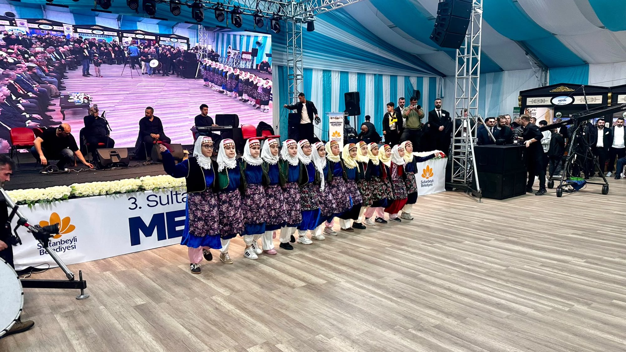 Sultanbeyli'de Muş Kültür Gecesi Düzenlendi