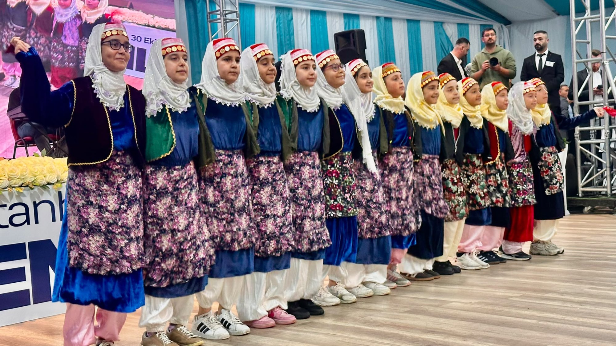 Sultanbeyli'de Muş Kültür Gecesi Düzenlendi