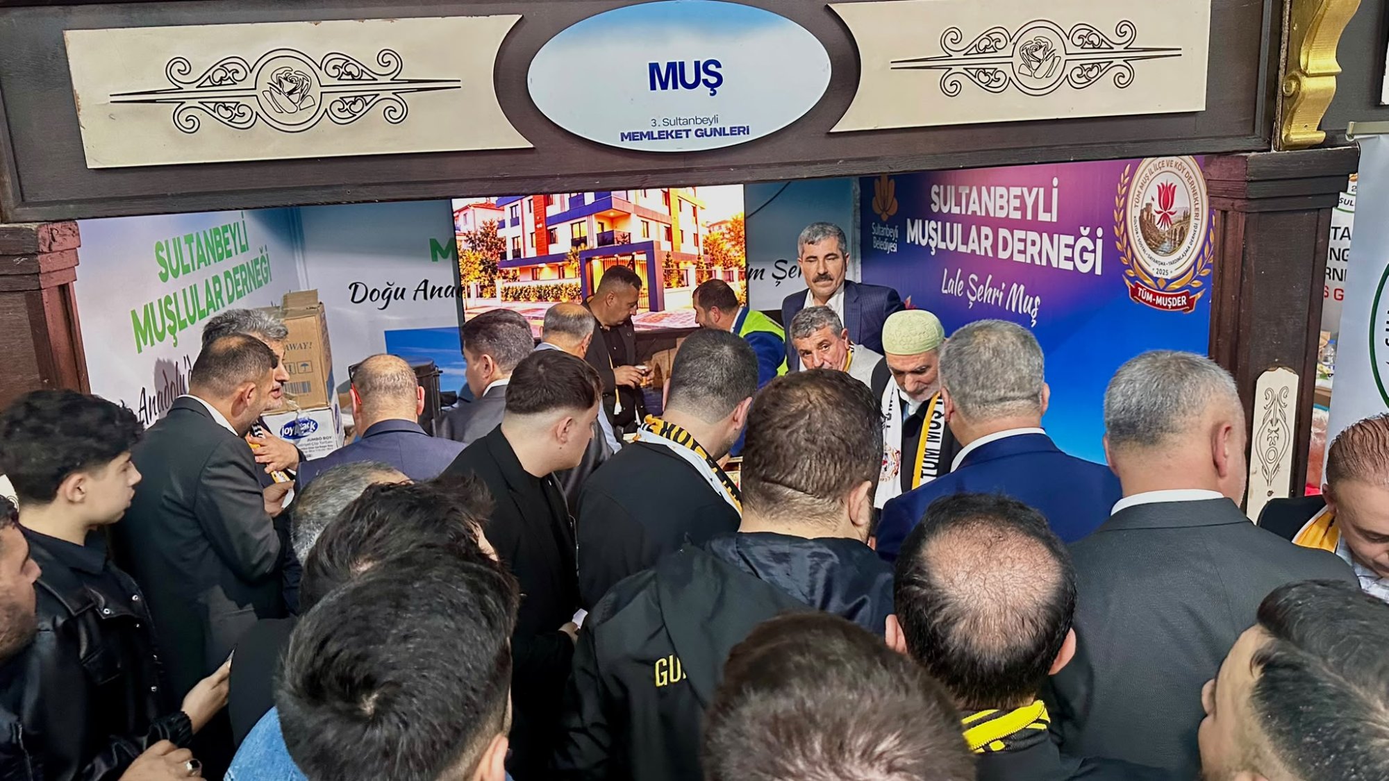 Sultanbeyli'de Muş Kültür Gecesi Düzenlendi