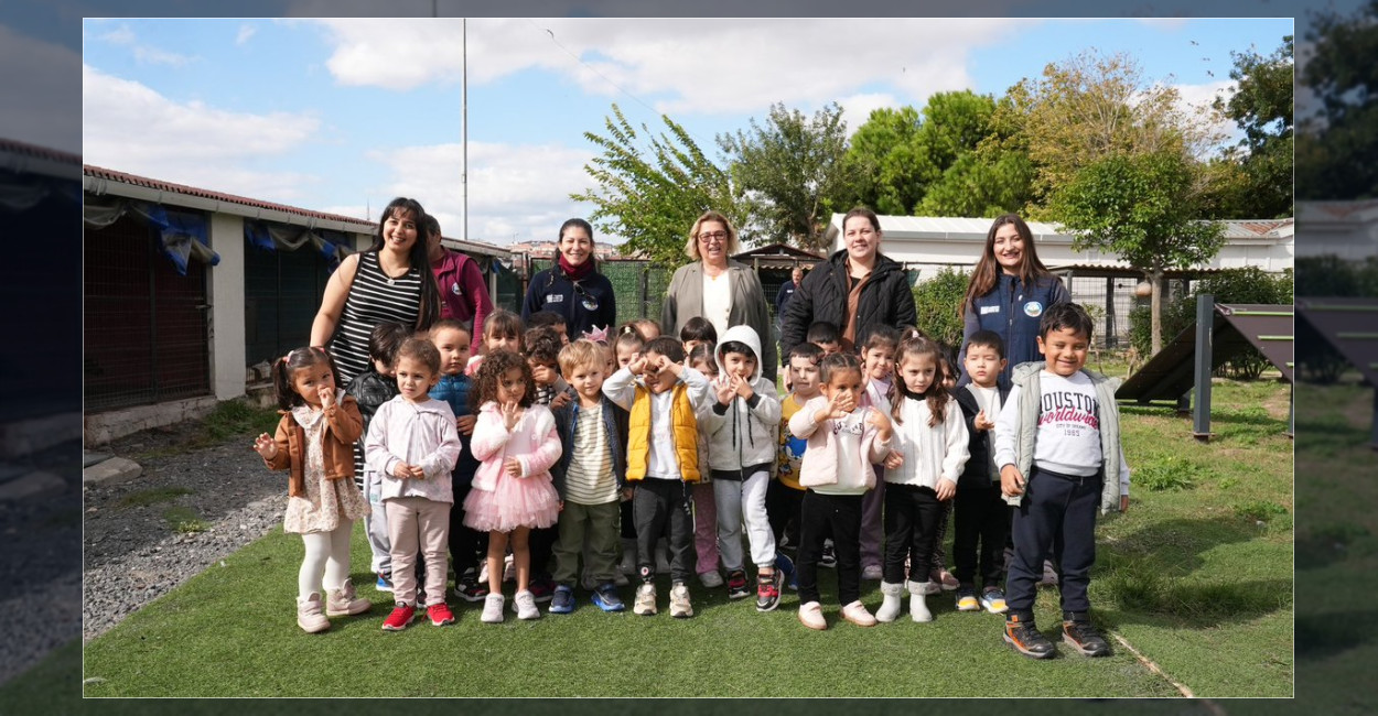 Avcılar’da Miniklerden Hayvan Barınağına Ziyaret