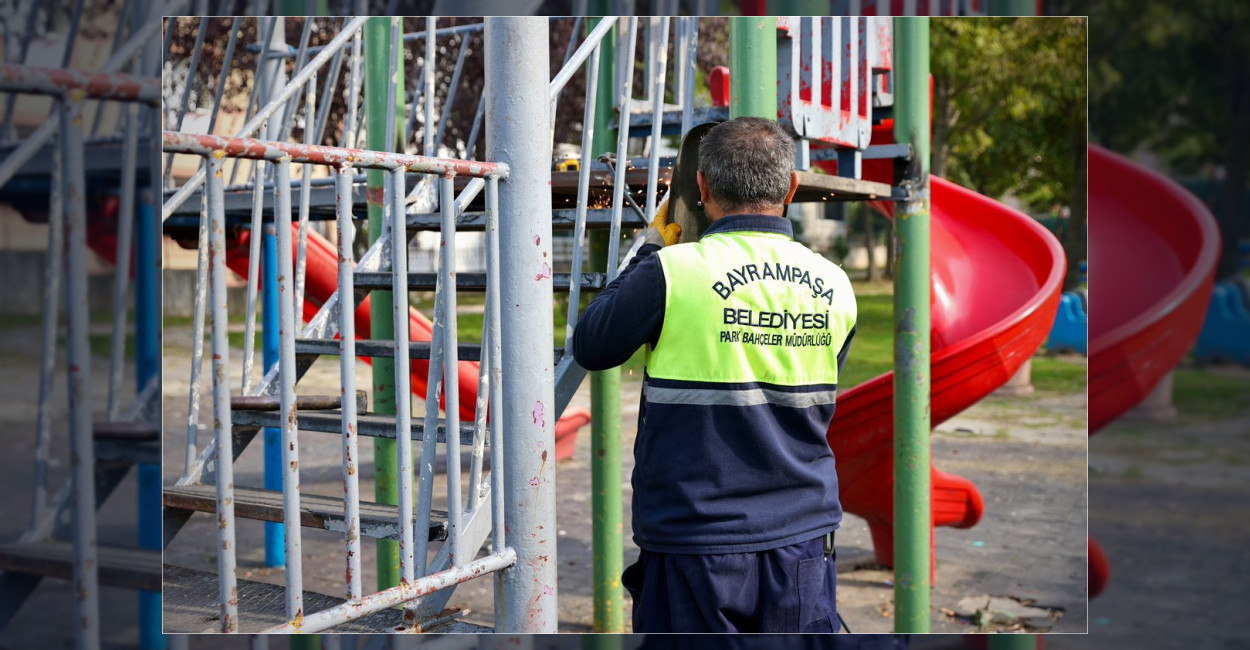 Bayrampaşa’da Parklar Güzelleştiriliyor