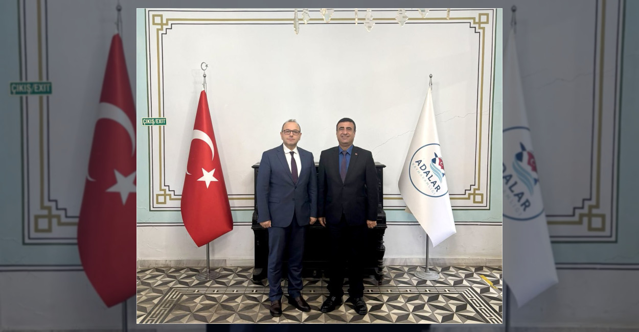 Esenyurt Kaymakamı Çobanoğlu’ndan Adalar Kaymakamı Bulut’a Ziyaret