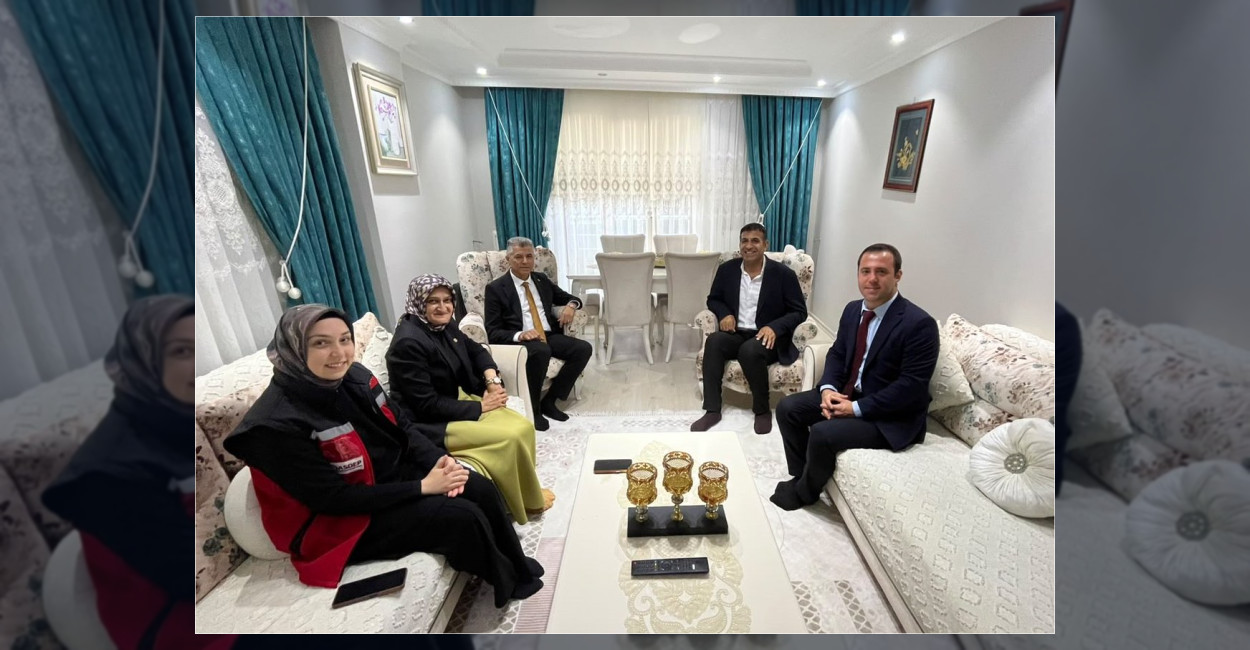 Eyüpsultan’da şehit ve gazi ailelerine ziyaret