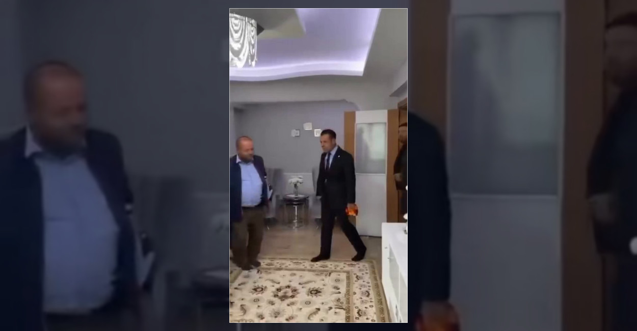 Eyüpsultan ve Ataşehir Belediye Başkanları Görevden Uzaklaştırıldı