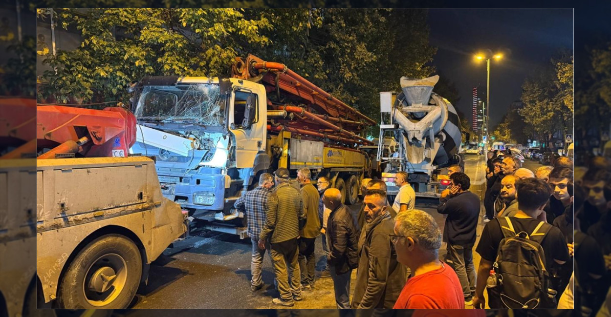 İstanbul’da beton pompası 7 araca çarptı
