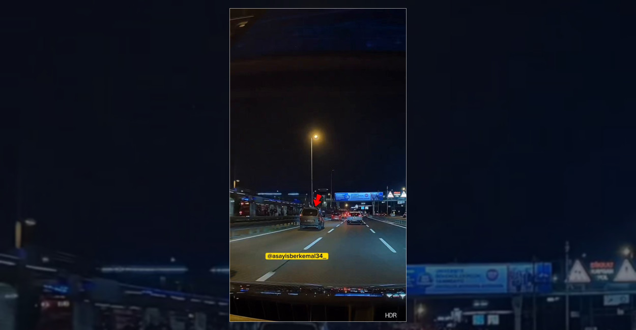 İstanbul Trafiğinde Fren Lambası Olmayan Araç Kaza Yaptırdı
