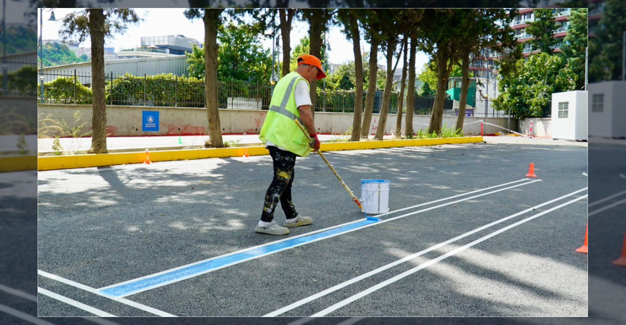 Kağıthane’de Sürücü Kursu Alanında Çizgi Çalışması