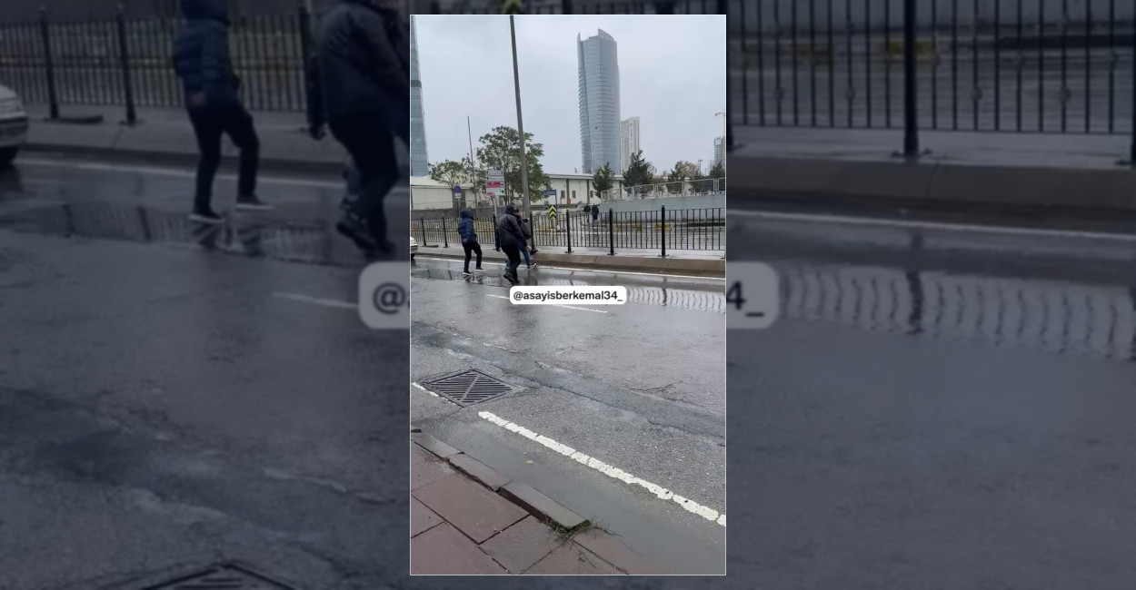 Kartal’da Üst Geçit Yerine Tehlikeli Yolculuk