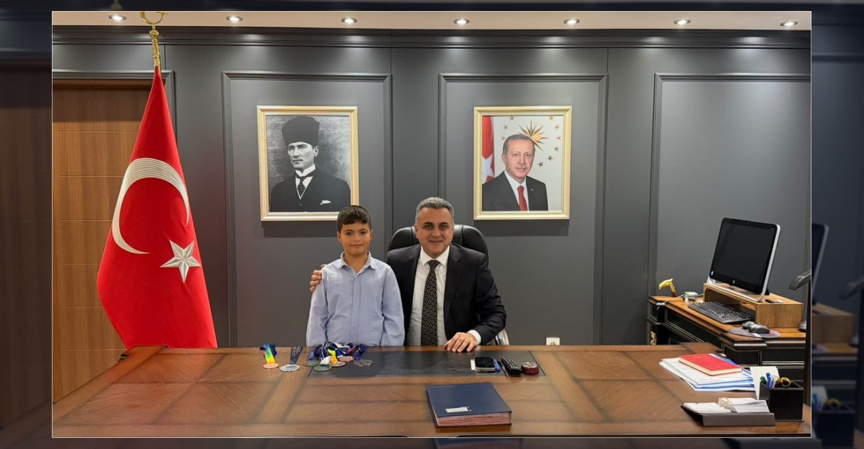 Küçükçekmece’de Matematik Madalyalı Öğrenciden Ziyaret