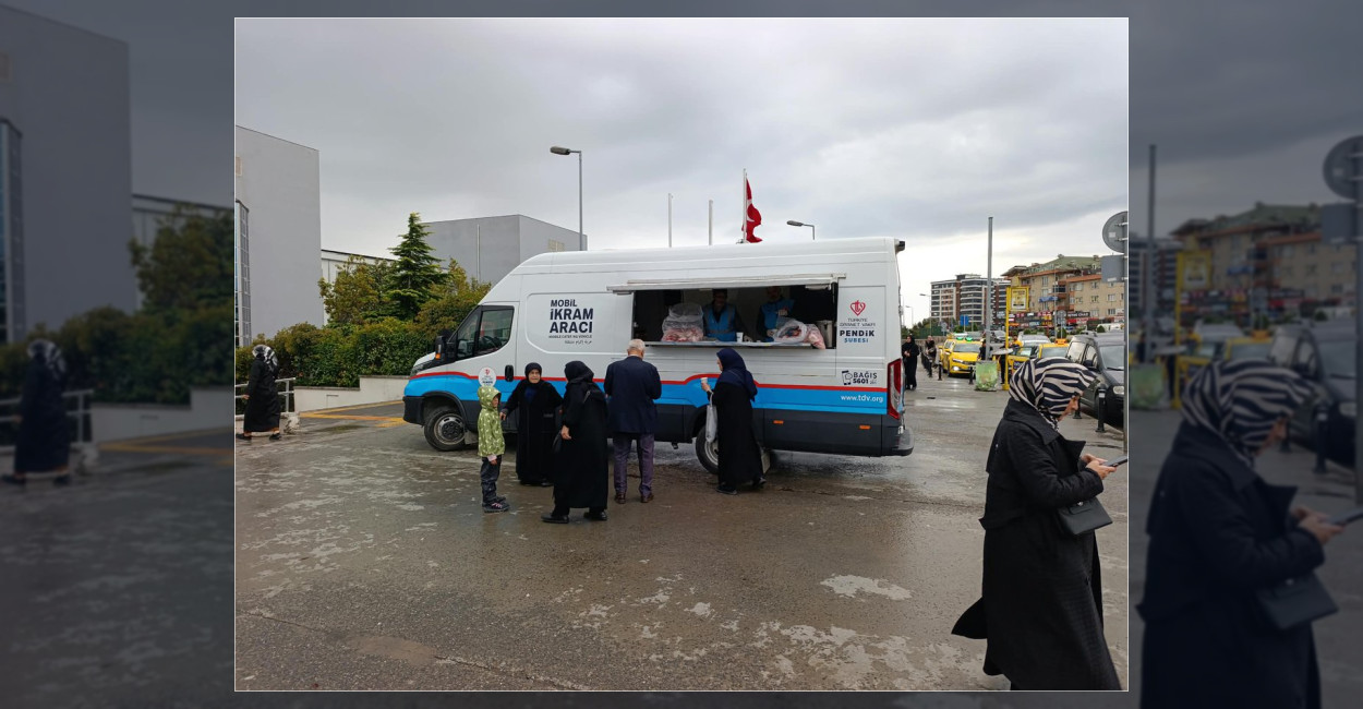 Pendik’te Sıcak Çorba İkramı Başladı