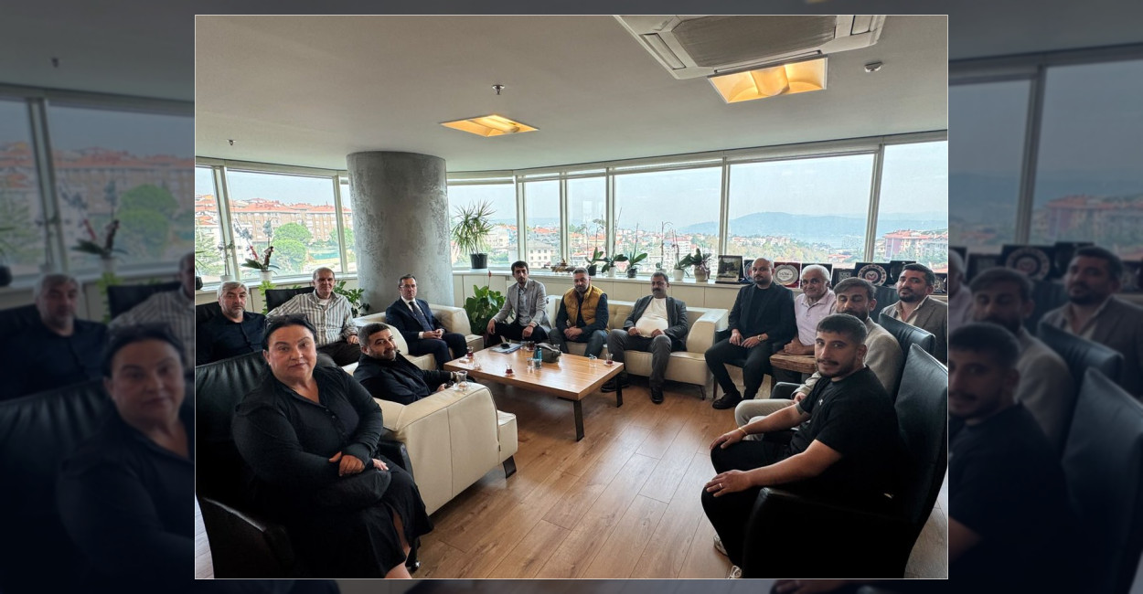 Sarıyer’de Sürücü Kursu Sahiplerinden Kaymakamlığa Ziyaret