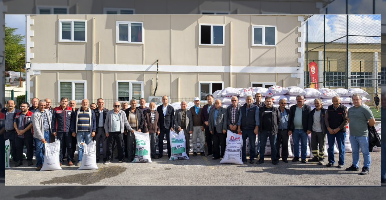 Şile’de Çiftçilere Güzlük Yem Bitkisi Tohumu Dağıtıldı