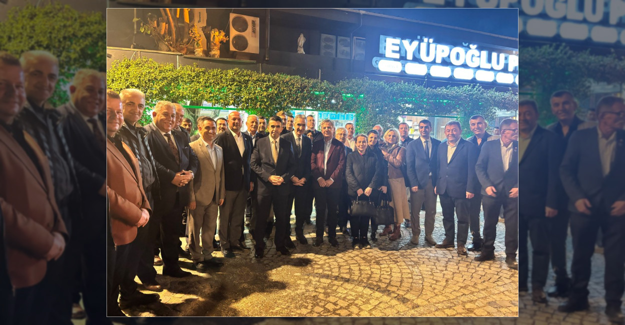 Silivri’de Muhtarların Düzenlediği Yemekte Protokol Buluşması