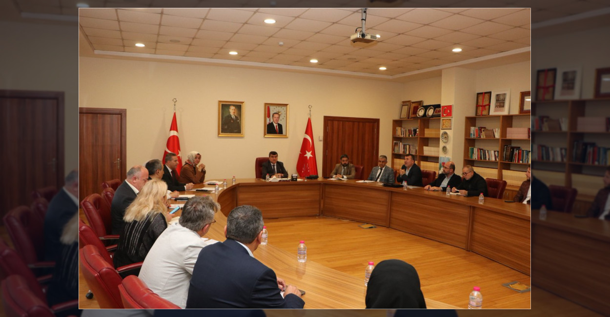 Sultanbeyli’de Ödev Evleri İçin Değerlendirme Toplantısı Yapıldı