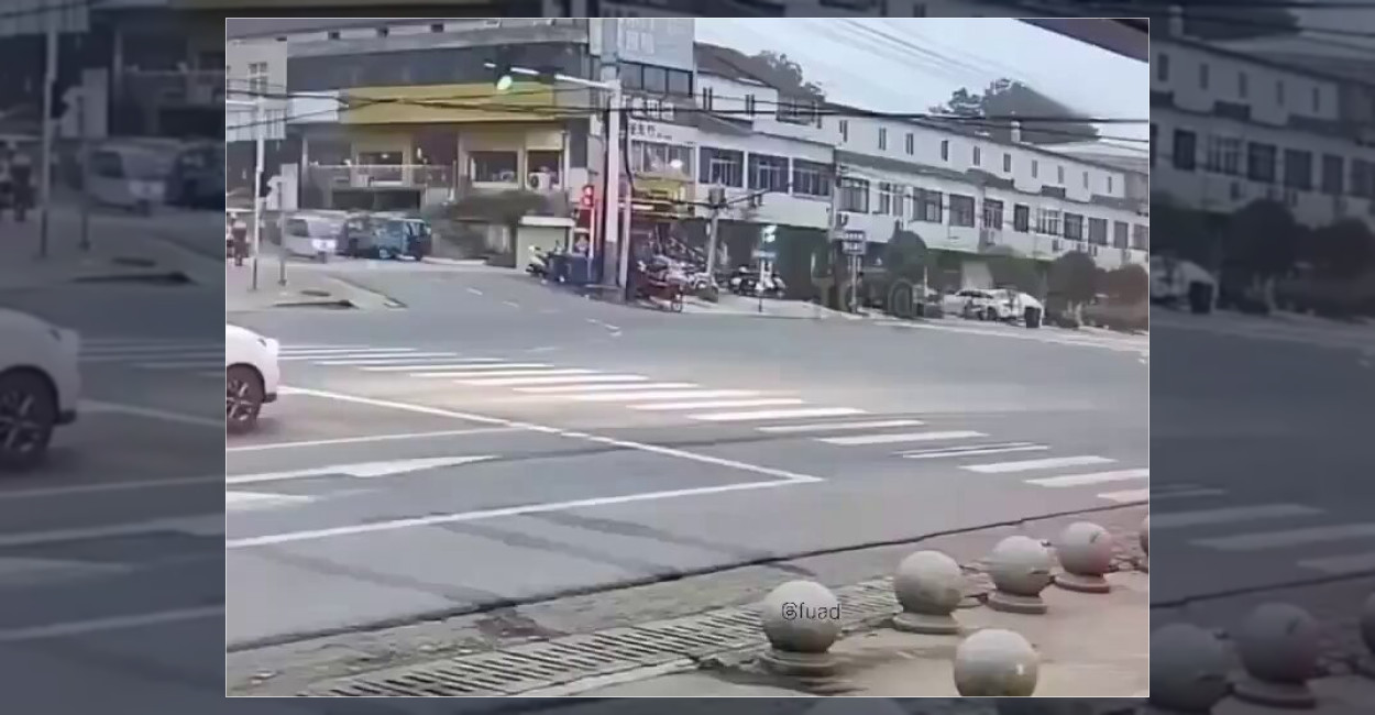 Tırın kaza anında dönüşüm geçirdiği iddia edilen görüntüler
