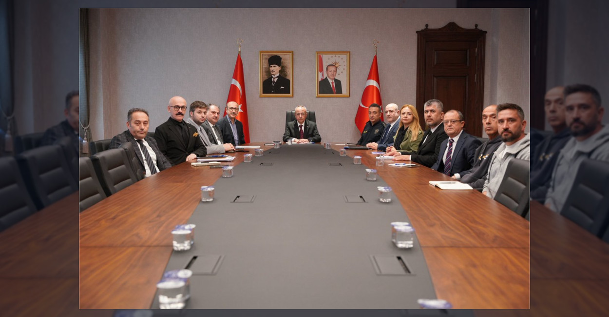 Ümraniye’de 29 Ekim Cumhuriyet Bayramı Toplantısı Yapıldı